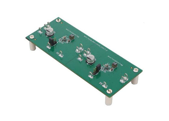 MAX17645DEVKITB Solution intégrée MAX17645D Kit d'évaluation du convertisseur CC-DC à dérive synchrone
