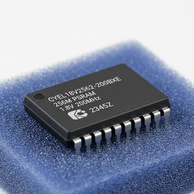 CYEL18V2562-200BKXE Chip IC de mémoire 256 MBit RAM pseudo-statique avec une tension de fonctionnement de 1,8 V et une fréquence d'interface de 200 MHz