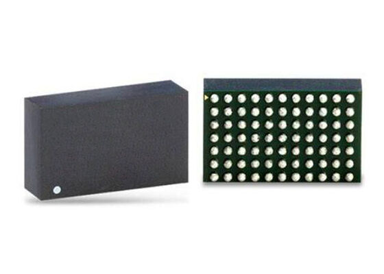 Puce de circuit intégré LTM4740EY, régulateur µModule abaisseur 15A BGA-49