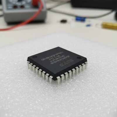 Circuit intégré DRV8824QPWPRQ1 Puce 47V 1.6A Pilote de moteur pas à pas bipolaire automobile