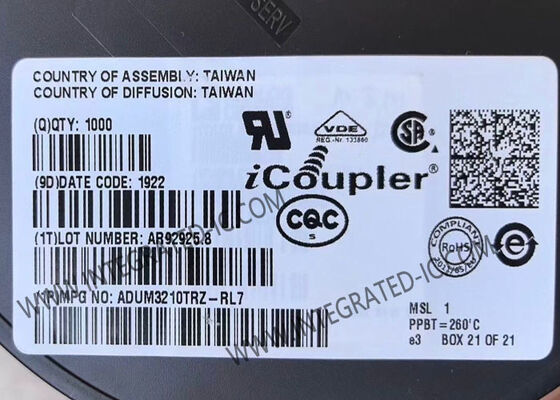 Puce IC d'isolateur numérique double canal ADUM3210TRZ avec isolation 2500 Vrms et fiabilité ESD améliorée