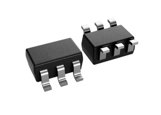 TLV9030L1DCKR puce de circuit intégré unique à basse tension comparateur de poussée-tirée avec verrouillage intégré