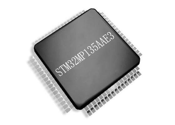 Performance de la puce de microprocesseurs du microcontrôleur MCU STM32MP135AAE3 haute 650MHz