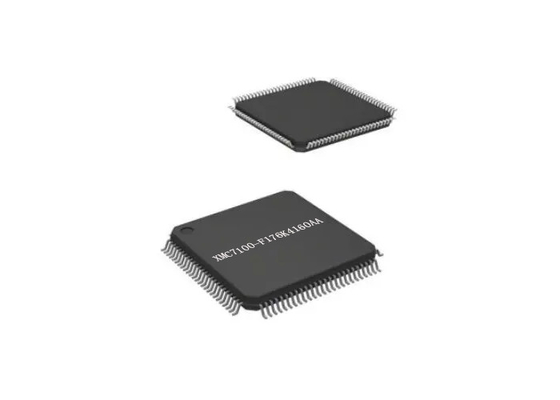 Microcontrôleur à 32 bits extérieur IC du bâti XMC7100-F176K4160AA Dual Core 100MHz