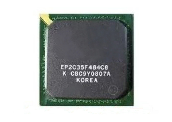 Réseau prédiffusé programmable de champ de la puce EP2C35F484C8 484-FBGA du cyclone II FPGA