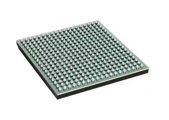 Puce programmable 256-LFBGA de circuit intégré du réseau prédiffusé de champ LCMXO3LF-9400C-5BG256I