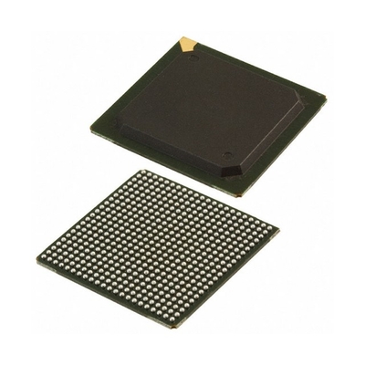 Matrice de porte programmable sur le terrain LCMXO2-2000UHC-5FG484C MachXO2 IC logique programmable à haute performance