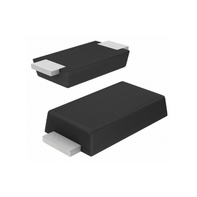 Puce de circuit intégré NRVHPAF320T3G 3A 200V Rectificateurs de récupération d'énergie ultra-rapides uniques