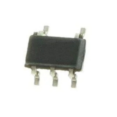 Puce de circuit intégré ST716C33R Puce PMIC 25mA LDO régulateur linéaire SOT-323-5