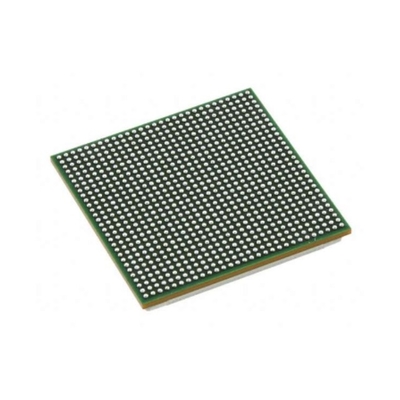 Puits de programmation sur le terrain LAV-AT-G70-3CSG841I puce programmée FPGA 2,4 GHz