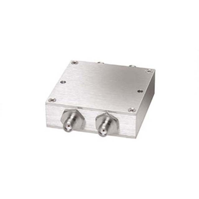 Z3BT-2R15G puce de circuit intégré 5MHz à 2600MHz Filtres de partialité à faible perte 50 Ohms