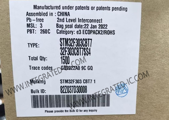 Microcontrôleur MCU STM32F303CBT7 MCU de signaux mixtes principaux avec DSP et FPU