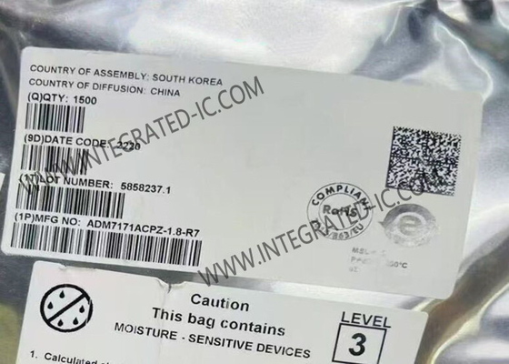 ADM7171ACPZ-1.8 puce de circuit intégré 1A régulateur linéaire à faible dérapage 6.5V CMOS LDO
