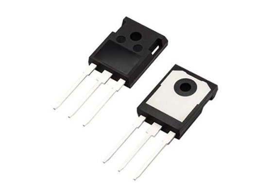 C3M0900170D Puce de circuit intégré 1700V pour les MOSFET SiC discrets pour l'automobile TO-263-7