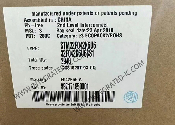 STM32F042K6U6 Microcontrôleur MCU 32 bits MCU à noyau unique 48 MHz MCU intégré